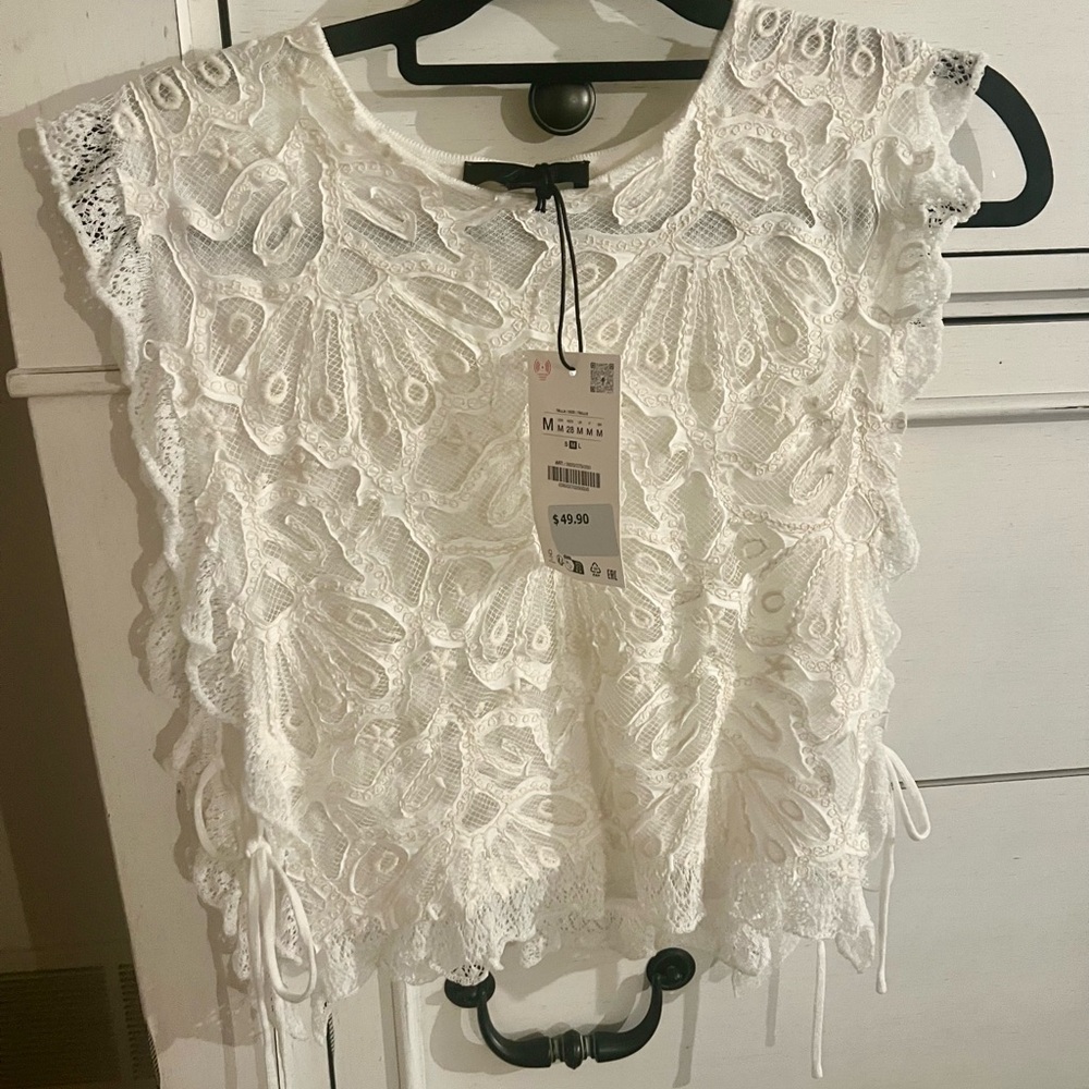 ZARA SIDE TIE KNIT TOP
M WHITE/Cream 
REF. 3920/270 - Picture 10 of 14